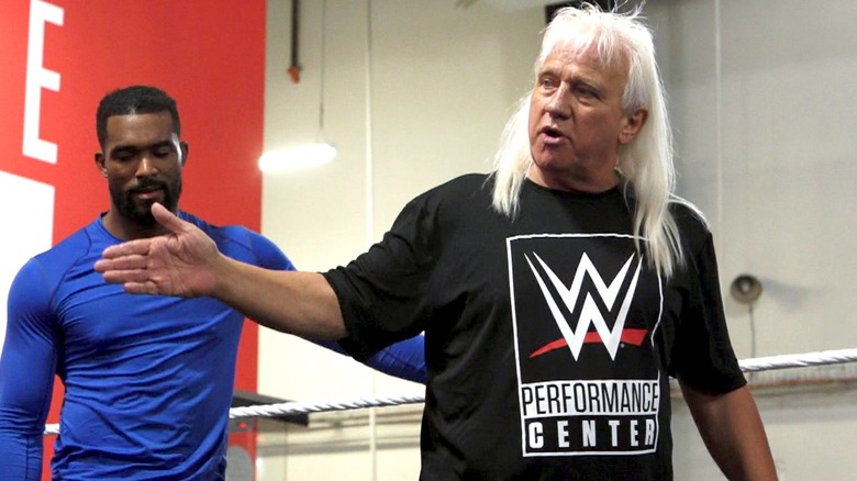 Ricky Morton guest coaching at the Performance Center