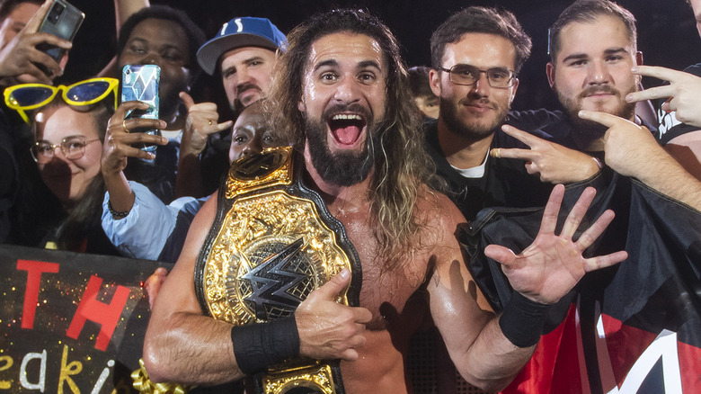 Seth Rollins with WWE fans in Germany