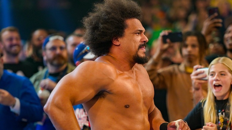 Carlito rushes to the ring