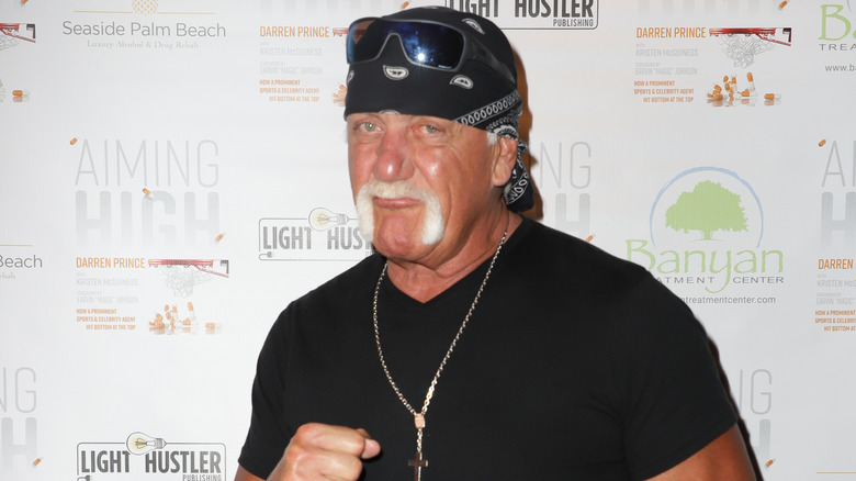 Hulk Hogan posing for photo