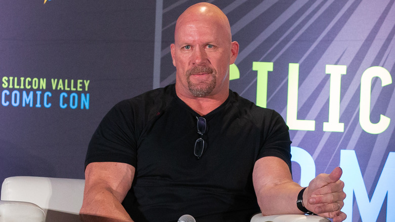 Steve Austin speaking during Silicon Valley Comic Con. San Jose, 2019