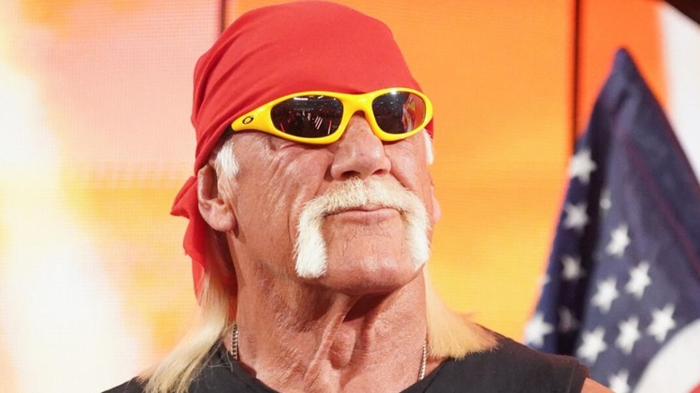 Hulk Hogan looks to the crowd on WWE Raw