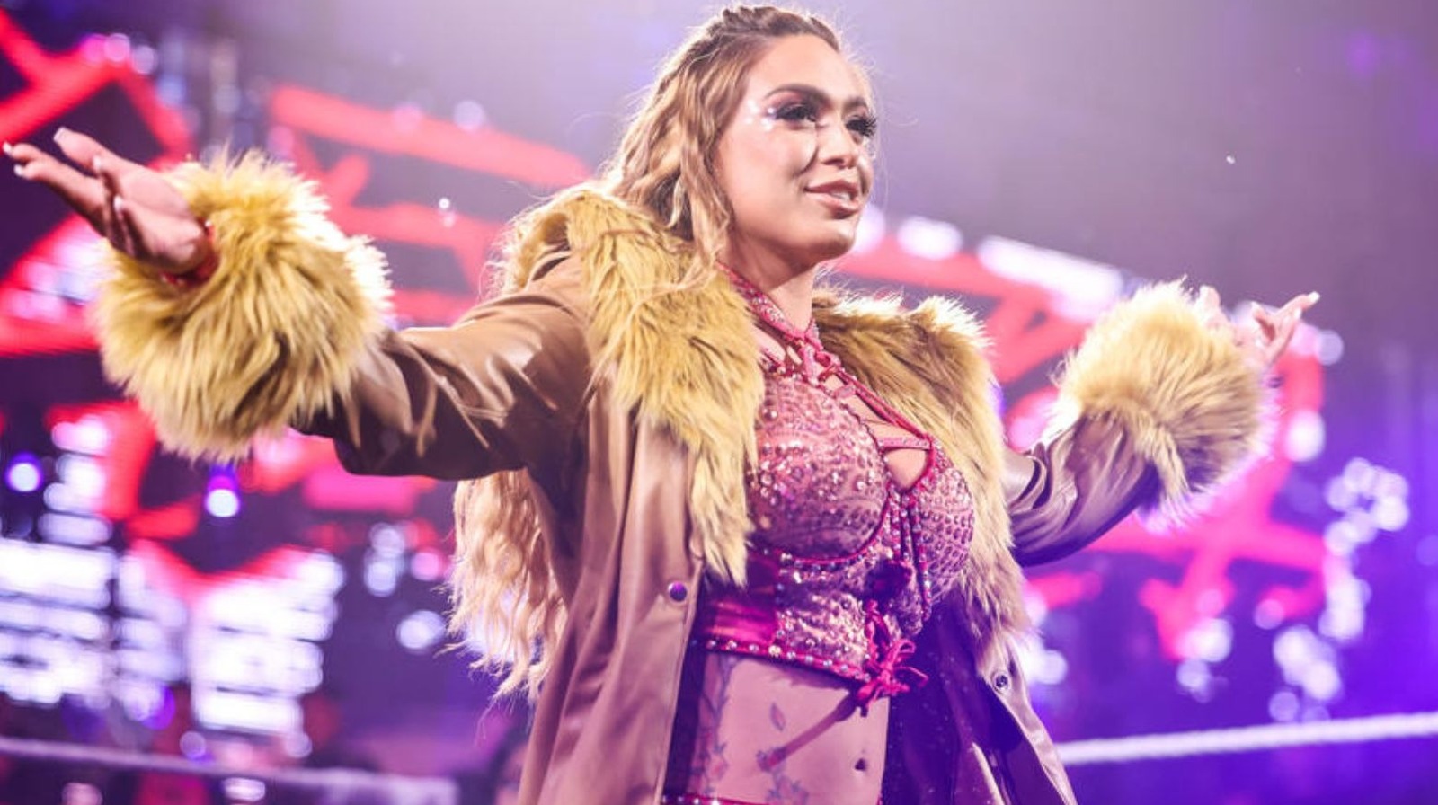 WWE NXT Star Elektra Lopez Debuts On Main Roster, Rejoins Santos