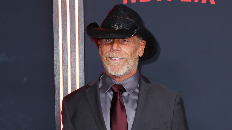 Shawn Michaels posing on the red carpet