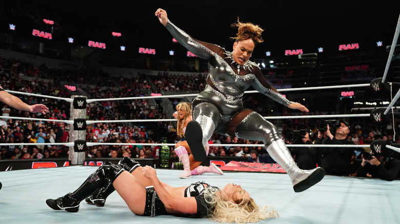 Nia Jax drops a leg on Liv Morgan