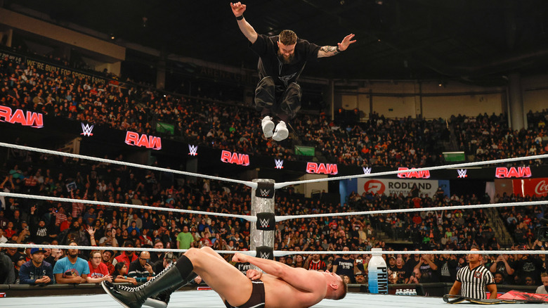 Finn Balor delivers a Coup de Grace to GUNTHER on "WWE Raw./