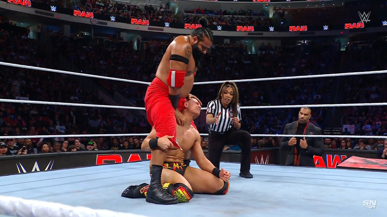 Mahaan and Miz in the ring