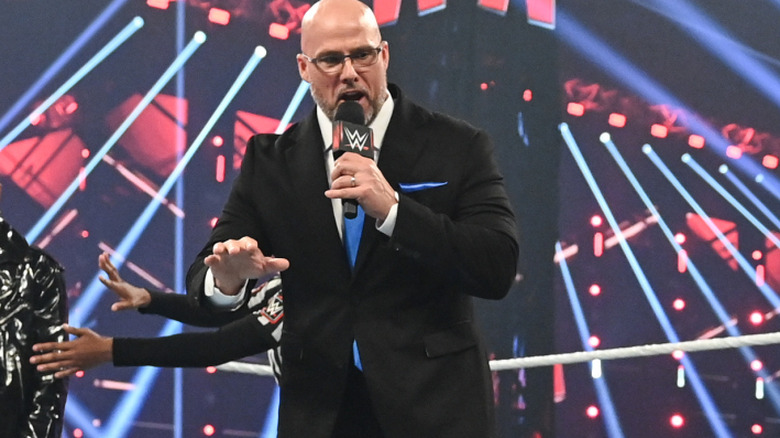 Adam Pearce (C) speaks to Jade Cargill, Bianca Belair (L), Liv Morgan, Raquel Rodrigues (R) during Monday Night RAW at Mohammed Abdo Arena on November 4, 2024 in Riyadh, Saudi Arabia.