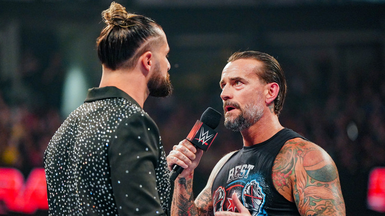Seth Rollins vs CM Punk