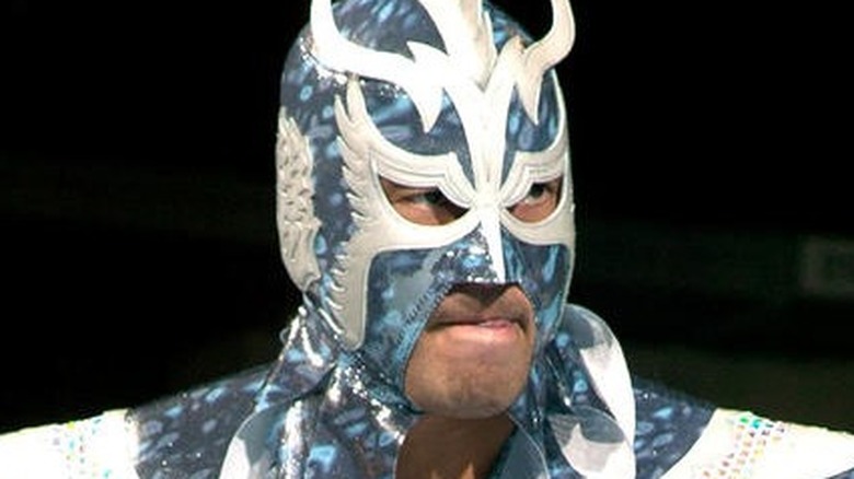 Ultimo Dragon looking away