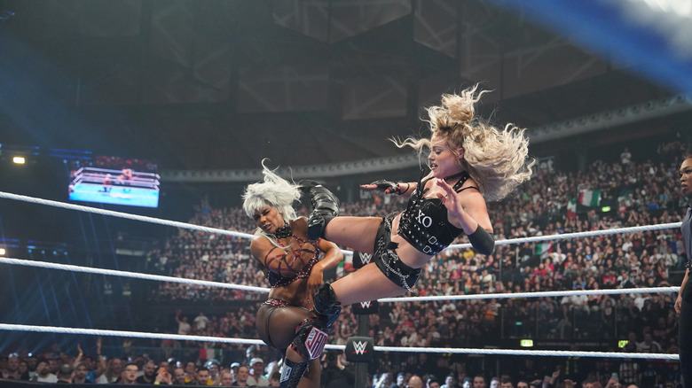 Liv Morgan kicks Jade Cargill