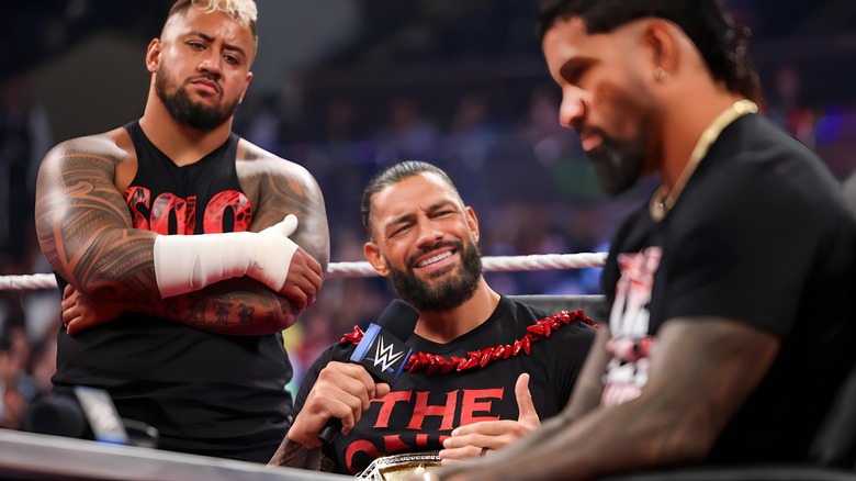 Roman Reigns laughing at Jey