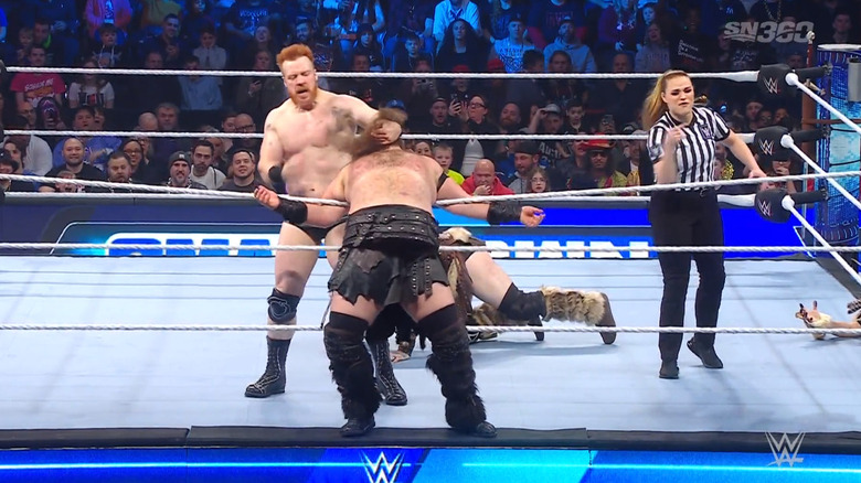 Sheamus delivering the Ten Beats to Ivar