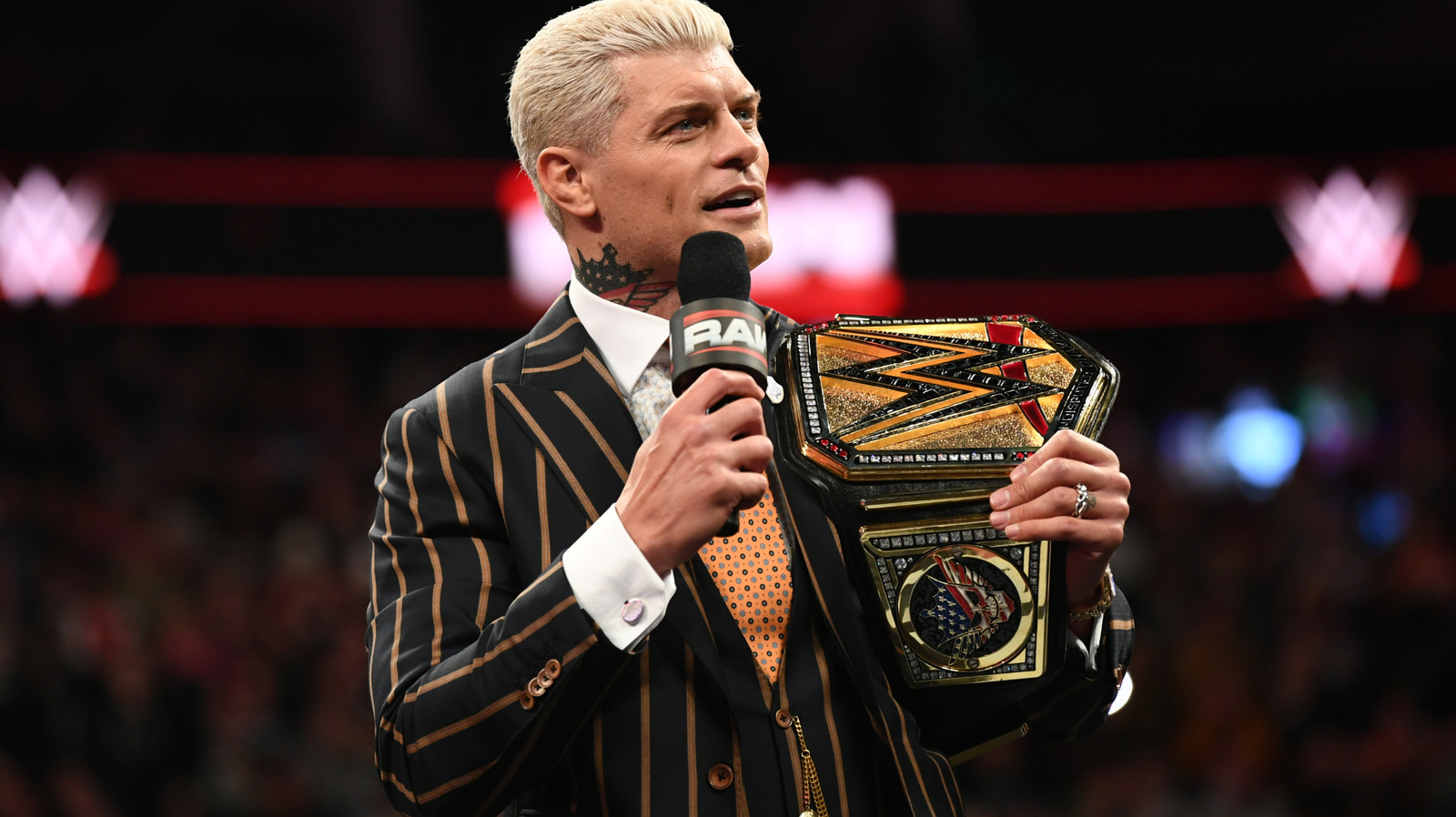 WWE SmackDown Live Coverage 4/11 - Cody Rhodes Returns, McIntyre & Priest Showdown