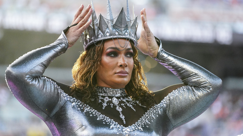 Jax with her Queen Of The Ring crown