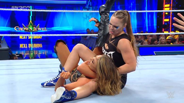 Rousey with a submission on Emma