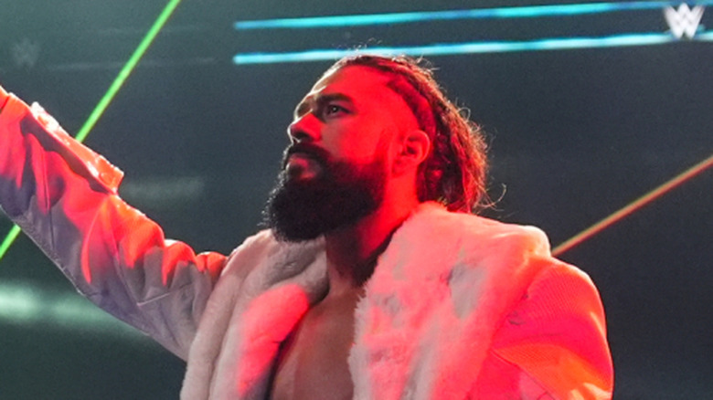 Andrade, trying to forget that he's a very divorced man