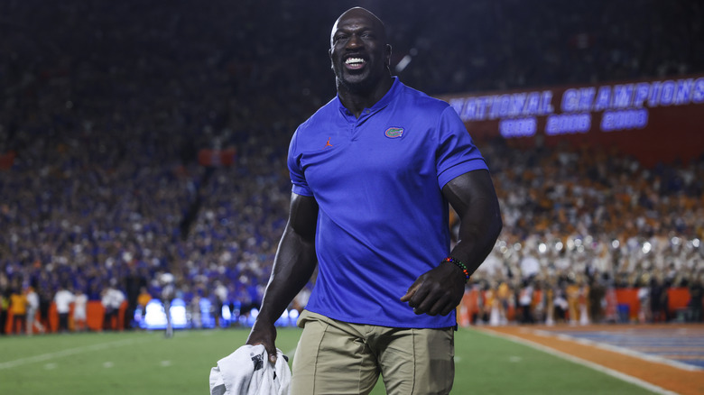 Titus O'Neil at a football game