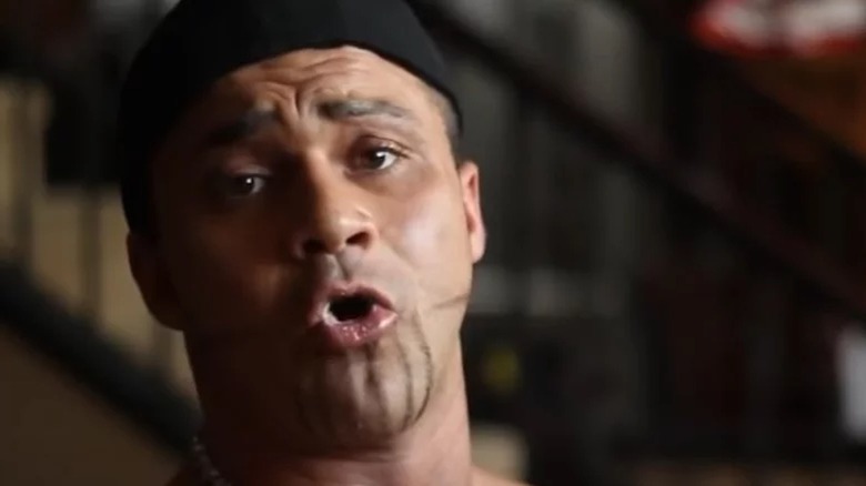 Teddy Hart talking