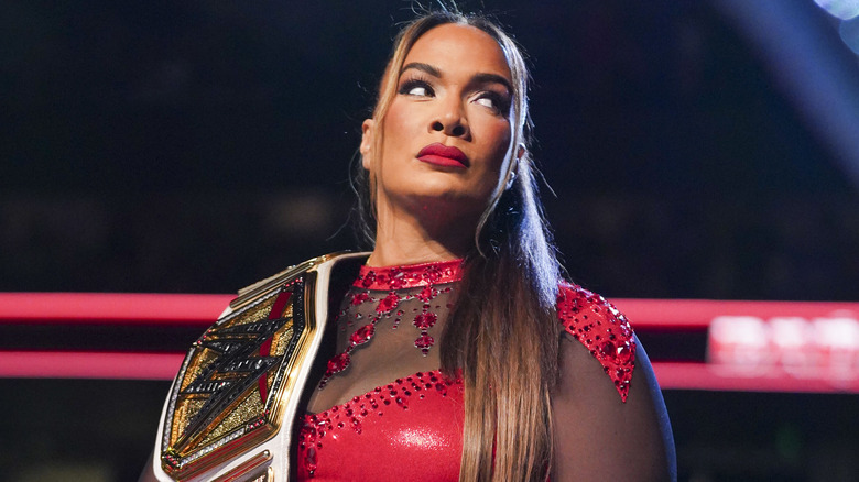 Nia Jax holding the WWE Women's Championship