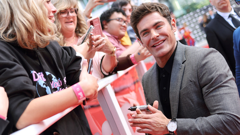 Zac Efron attending a premiere